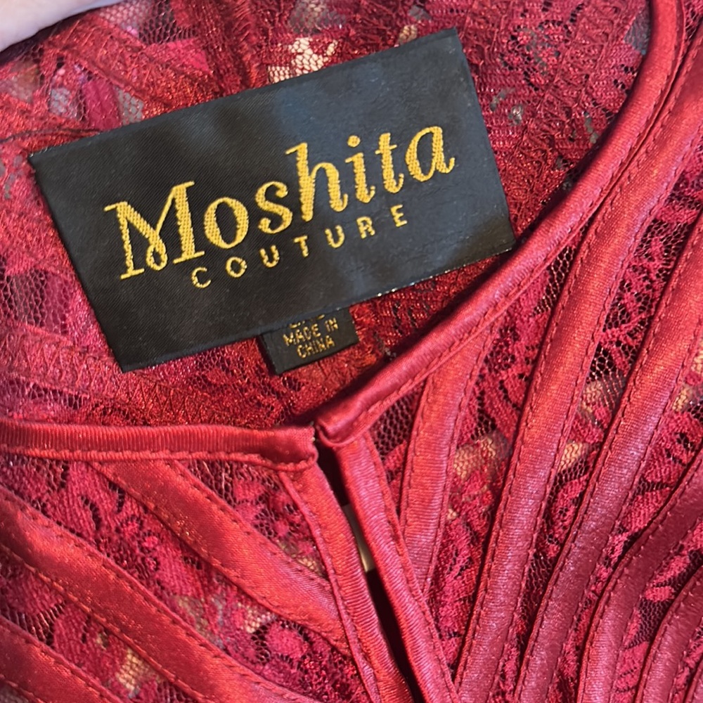 Moshita red shrug capelet - Picture 3 of 5